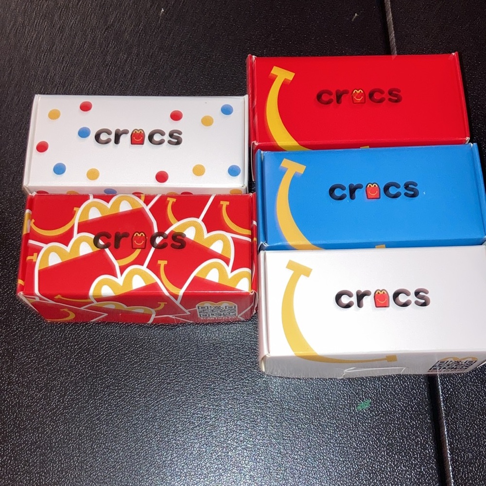 Crocs minis McDonald’s key chain Charm Set Multicolor 1-2-5-6-7 lot new 5 piece - Picture 6 of 7